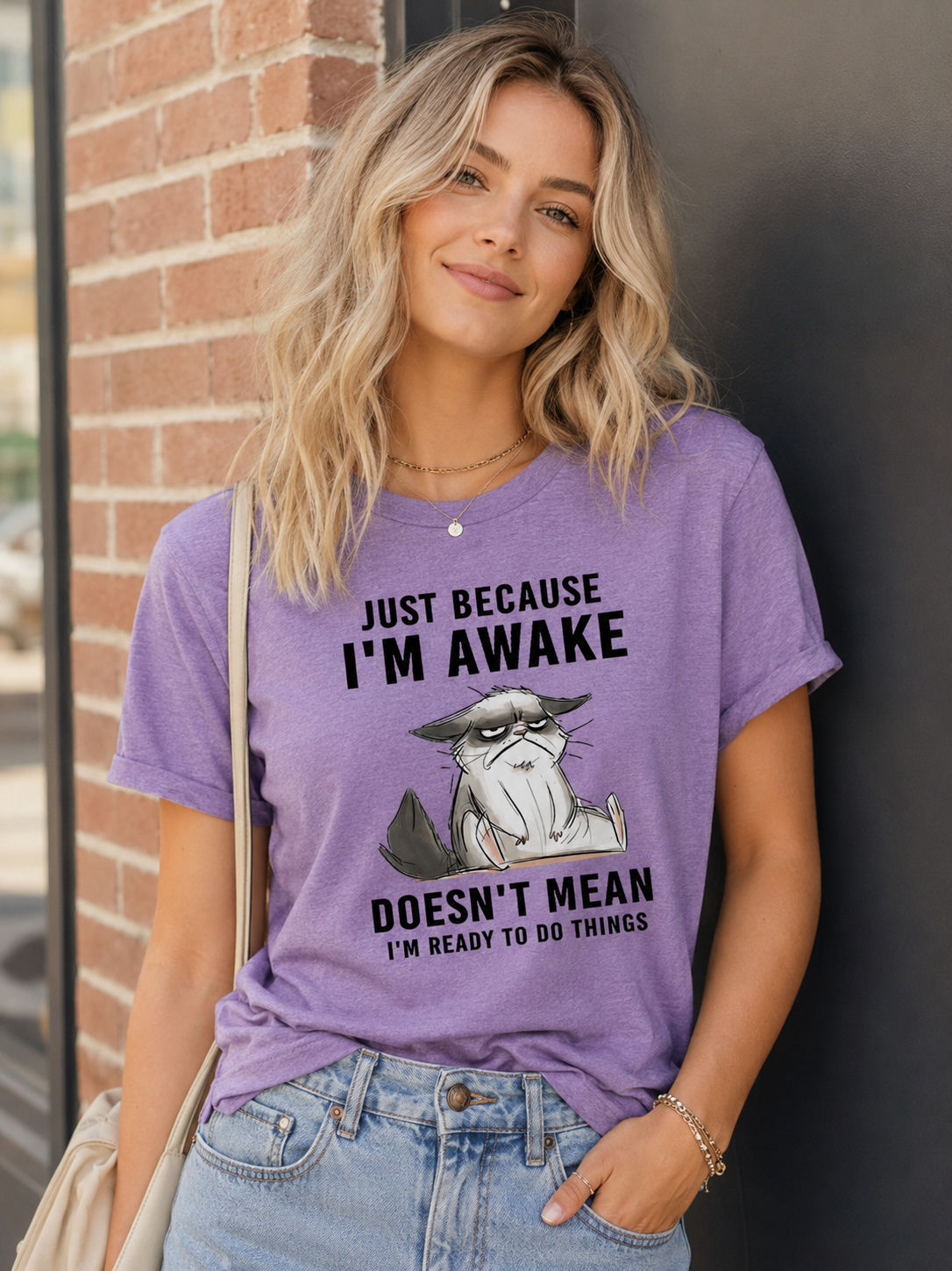 Juste parce que je suis éveillé T-shirt avec slogan imprimé chat pour femme