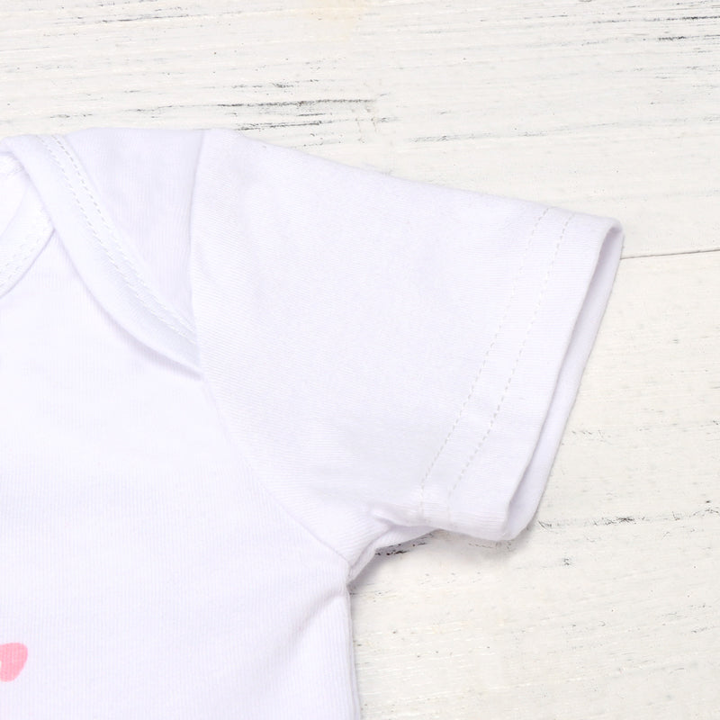 Letter Print Bodysuit & Floral Shorts & Headband