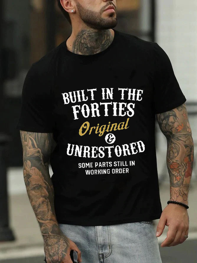 T-shirt avec slogan imprimé pour hommes construit dans les années 40