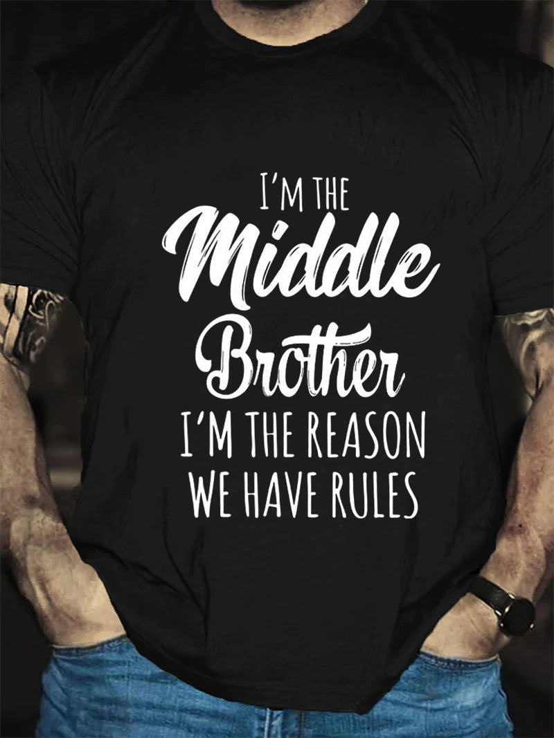 Je suis le frère du milieu imprimé T-Shirt avec slogan pour hommes