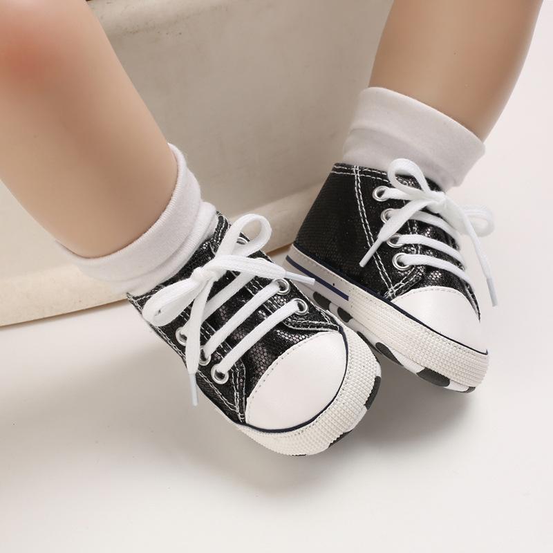 Jolies chaussures antidérapantes pour bébé à paillettes