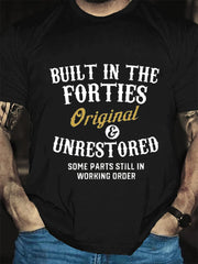 T-shirt avec slogan imprimé pour hommes construit dans les années 40