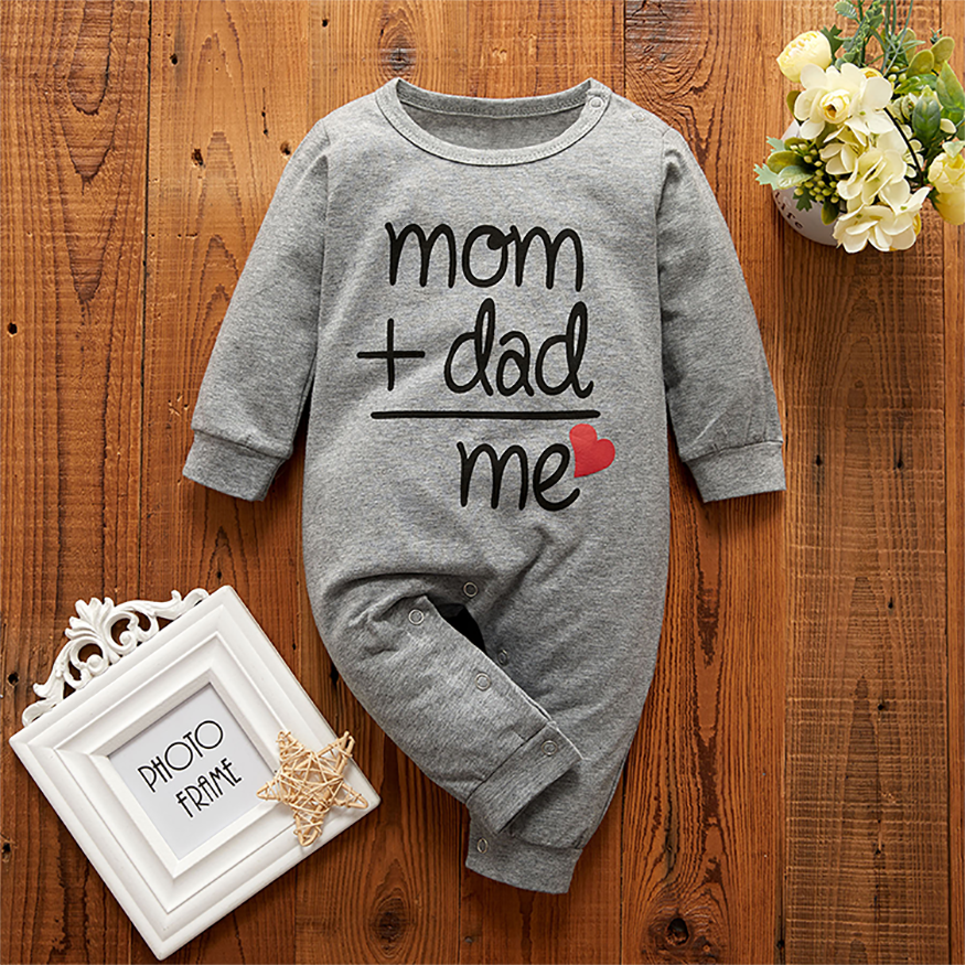 "Maman papa moi" jolies lettres imprimé uni à manches longues combinaison bébé 