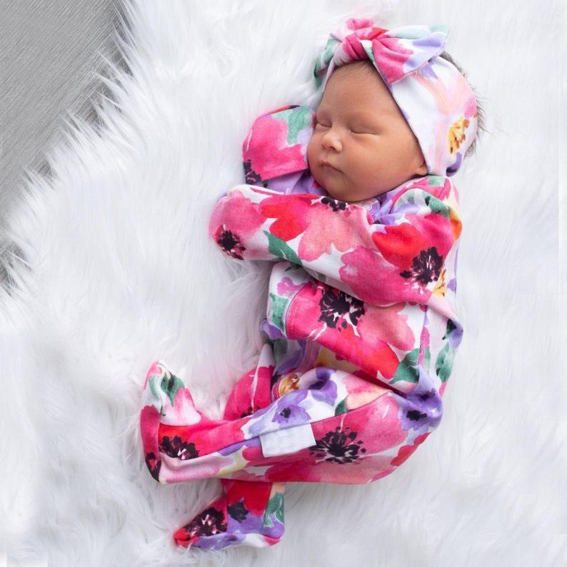 Joli pyjama imprimé floral pour bébé avec bandeau 