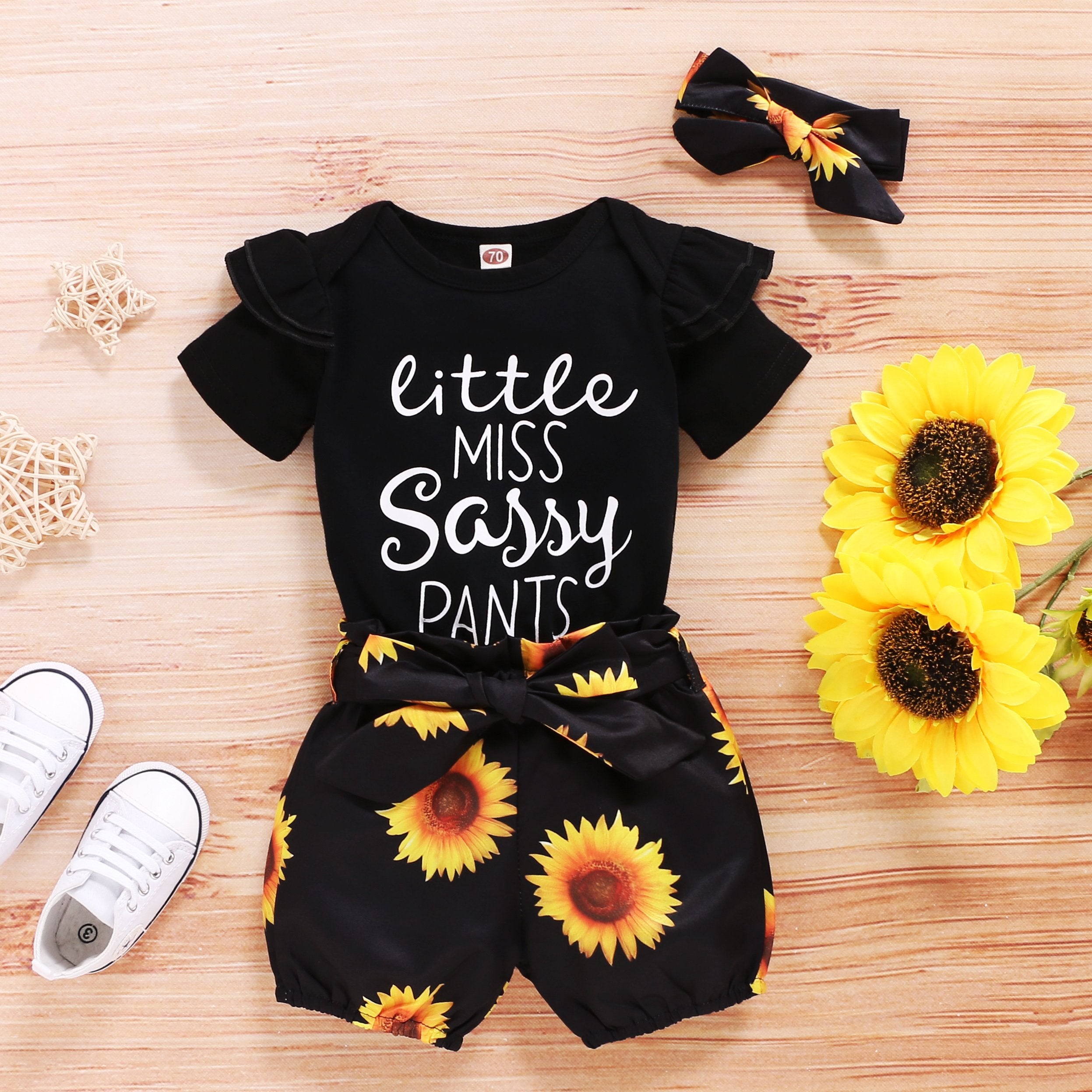 Ensemble bébé court tournesol « Little Miss Sassy Pants »