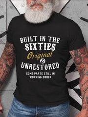 T-shirt avec slogan imprimé pour hommes construit dans les années 60 